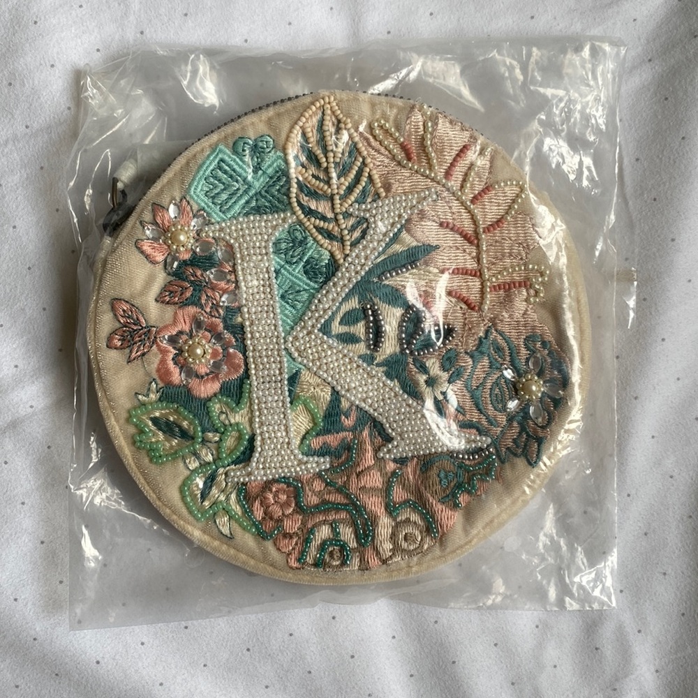 NWT BHLDN Anthropologie beaded monogram pouch - K